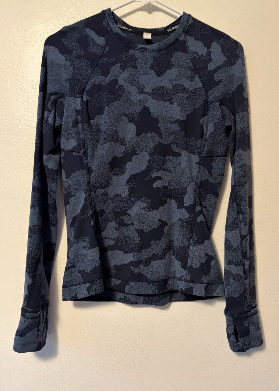 Lululemon It’s Rulu Run Long Sleeve Shirt Women’s 6 Navy Blue Camo Athleisure